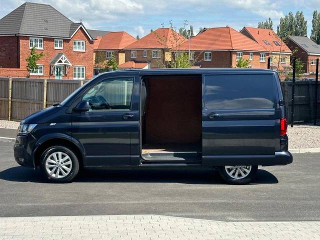 2020 Volkswagen Transporter 2.0 TDI 150 Highline Van